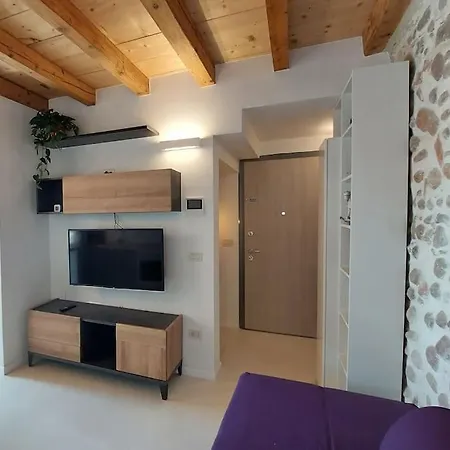 Sui Tetti Di Valeggio - * Valeggio sul Mincio